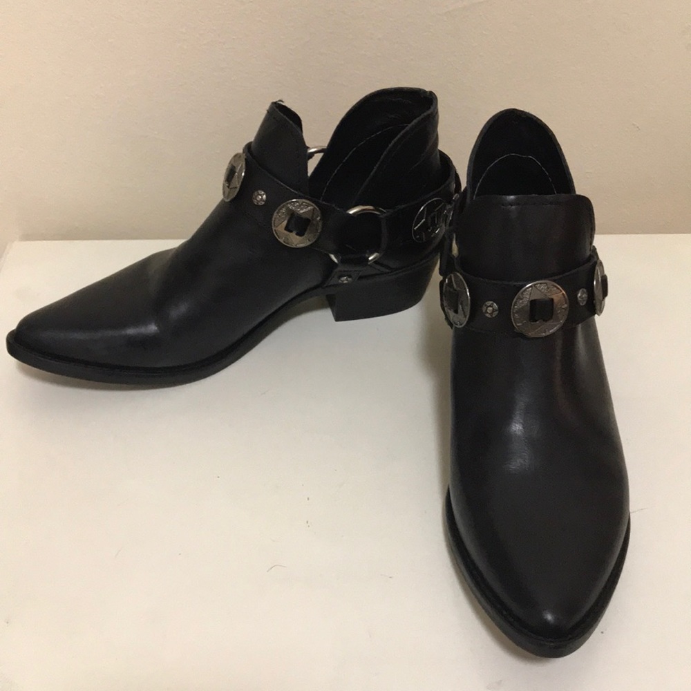 Steve Madden booties